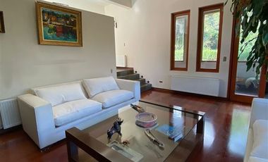 Casa en Arriendo en Camino a las Quemas