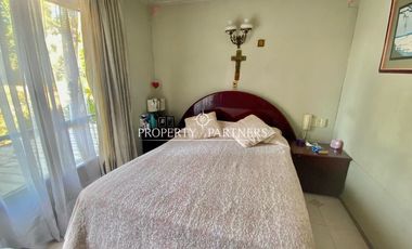 Estupenda casa con gran terreno