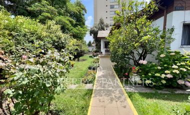 Hermosa casa muy buena ubicación