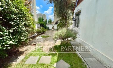 Hermosa casa muy buena ubicación