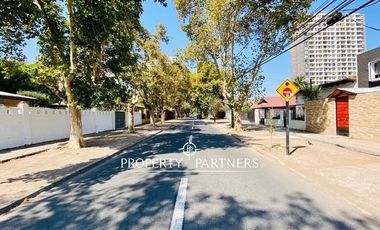 OPORTUNIDAD REBAJADA!! Gran terreno con casa para remodelar  cerca a Gran Avenida