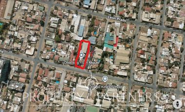 OPORTUNIDAD REBAJADA!! Gran terreno con casa para remodelar  cerca a Gran Avenida