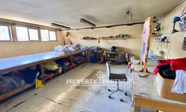 Gran casa, apta fines comerciales