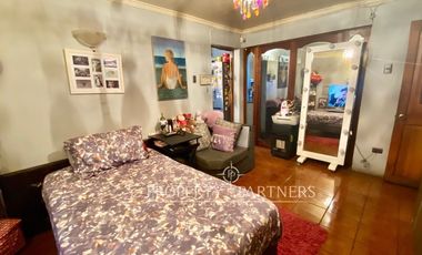 Gran terreno dos casas y dos locales comerciales