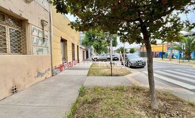 Venta de casa muy cerca del metro