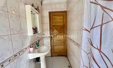 Amplia Casa en Sergio Ceppi