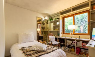 Casa en villa el trebol, La Cisterna