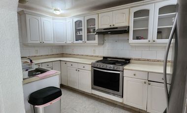 Casa en VENTA en San Javier cuenta con departamento independiente