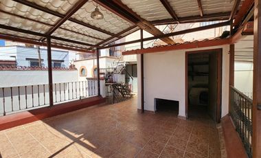 Casa en VENTA en San Javier cuenta con departamento independiente