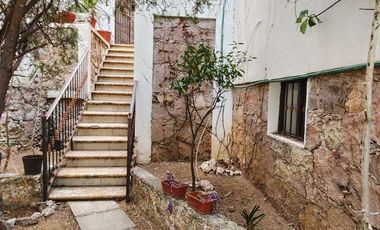 Casa en VENTA en San Javier cuenta con departamento independiente