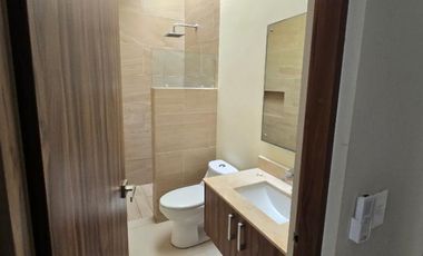 CASA EN RENTA EN RESIDENCIAL AQUA EN CANCÚN, 4 RECÁMARAS