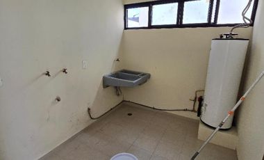 CASA EN RENTA EN RESIDENCIAL AQUA EN CANCÚN, 4 RECÁMARAS