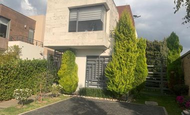 CASA AMUEBLADA EN RENTA EN VILLAS DEL CAMPO CALIMAYA