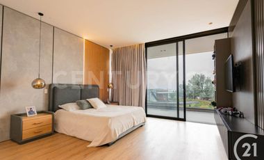 Se Renta Casa Nueva con acabados de lujo en exclusiva parcelación en la Estrella