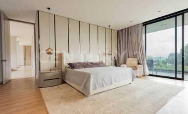 Se Renta Casa Nueva con acabados de lujo en exclusiva parcelación en la Estrella