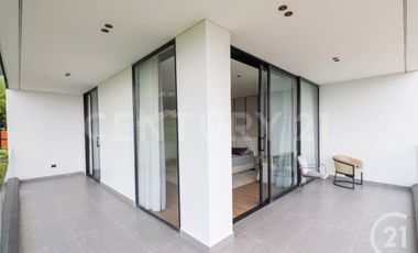 Se Renta Casa Nueva con acabados de lujo en exclusiva parcelación en la Estrella