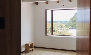 Venta casa nueva Cumbayá, cerca a la Ruta Viva 3dormitorios