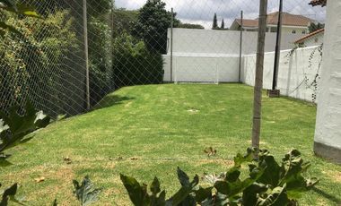 Venta casa nueva Cumbayá, cerca a la Ruta Viva 3dormitorios