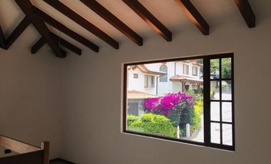 Venta casa nueva Cumbayá, cerca a la Ruta Viva 3dormitorios