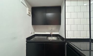 Arriendo oficina en calle San Antonio
