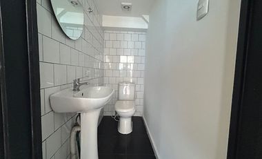 Arriendo oficina en calle San Antonio