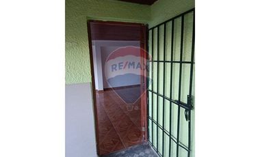 INCREIBLE PRECIO! CASA CON DEPARTAMENTO INTERIOR