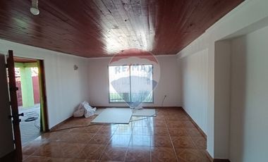 INCREIBLE PRECIO! CASA CON DEPARTAMENTO INTERIOR