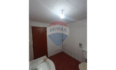 INCREIBLE PRECIO! CASA CON DEPARTAMENTO INTERIOR
