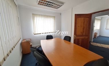 Local Comercial en Arriendo en Irarrázaval / Santa Isabel / Plaza Guillermol Franke / Sucre