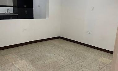 ARRIENDO de CASAS en SABANETA