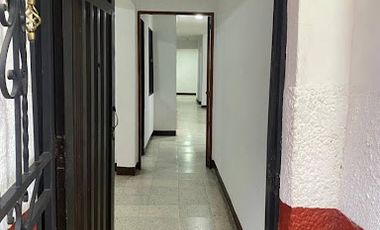 ARRIENDO de CASAS en SABANETA