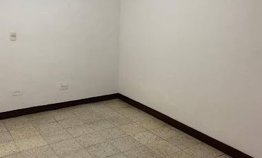 ARRIENDO de CASAS en SABANETA