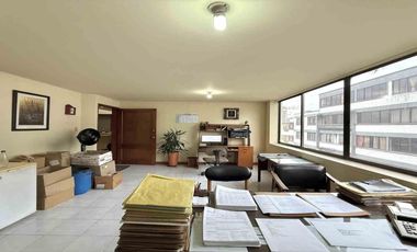 OFICINA EN VENTA EN EL CENTRO/PEREIRA