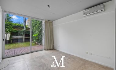 Departamento tipo Casa en  Venta 2 Amb con Jardin-Parrilla-1 Cochera-Colegiales