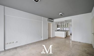 Departamento tipo Casa en  Venta 2 Amb con Jardin-Parrilla-1 Cochera-Colegiales