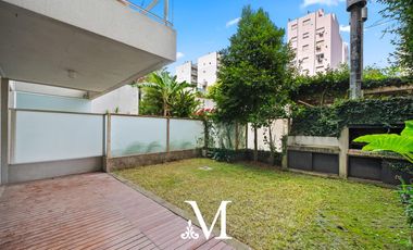 Departamento tipo Casa en  Venta 2 Amb con Jardin-Parrilla-1 Cochera-Colegiales