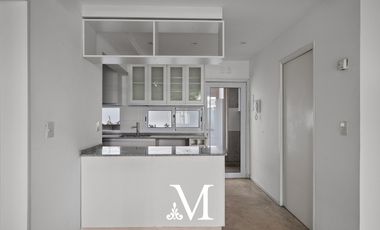 Departamento tipo Casa en  Venta 2 Amb con Jardin-Parrilla-1 Cochera-Colegiales