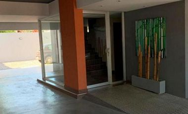 Departamento en alquiler en  Castelar centro amplio monoambiente