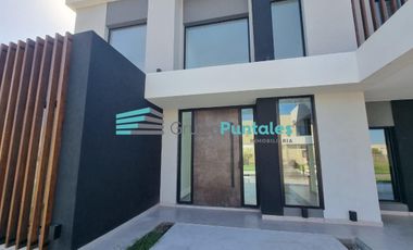 Casa en venta con 5 Dormitorios y pileta en Barrio Lagos de Canning