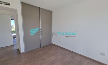 Casa en venta con 5 Dormitorios y pileta en Barrio Lagos de Canning
