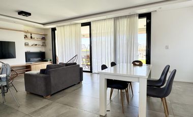 Casa en  venta en el barrio Lagos de Canning