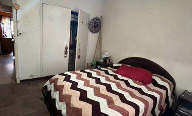 Casa de 3 ambientes mas dependencia a la venta.