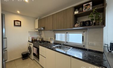 Venta departamento 3 ambientes con balcón y cochera en Wilde