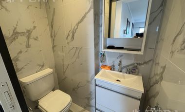 Venta departamento 3 ambientes con balcón y cochera en Wilde