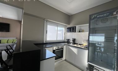 Venta departamento 3 ambientes con balcón y cochera en Wilde