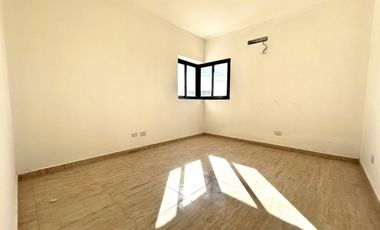 Venta Casa 4 Ambientes Con Pileta Medal Country Club