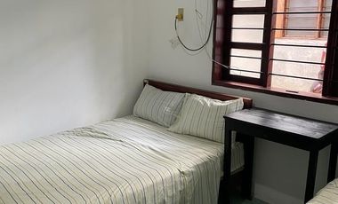 Casa muy cerca del centro y a 20 min de la playa