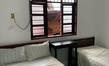 Casa muy cerca del centro y a 20 min de la playa