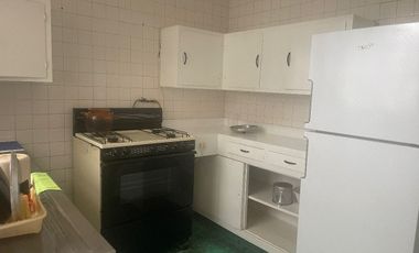 Casa muy cerca del centro y a 20 min de la playa