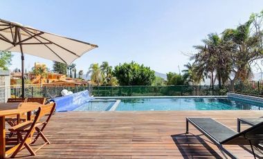 Copropiedad casa en venta amueblada en Raquet Club San Juan Cosalá